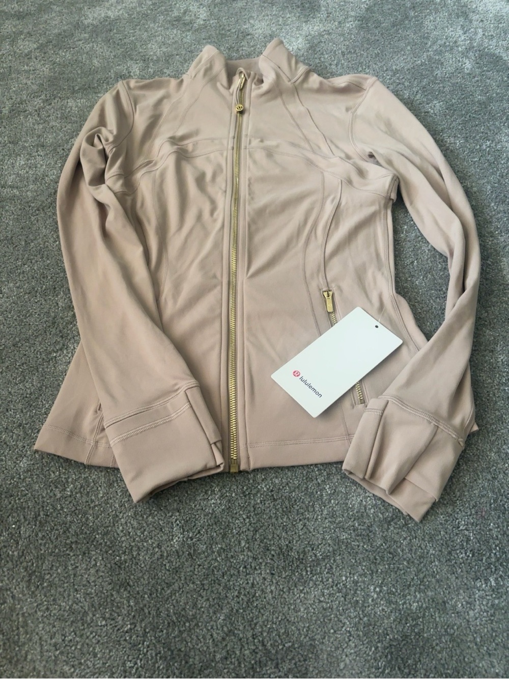 NWT Lululemon Define Nulu Jacket Coat Nutmeg/Gold/Gold Size 8